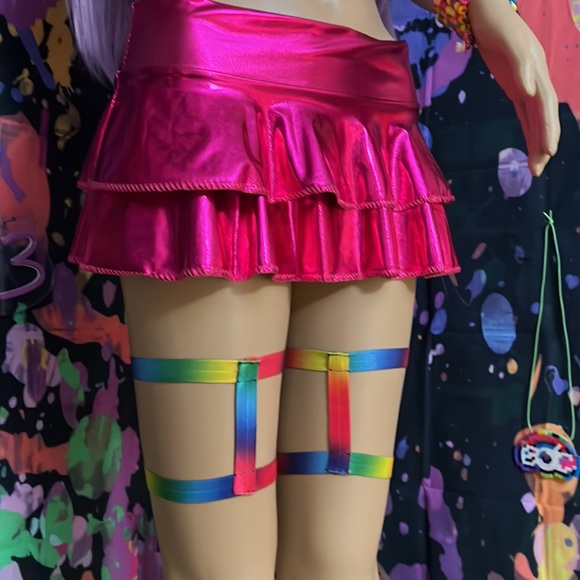 NEW Rainbow Garters - Picture 2 of 4